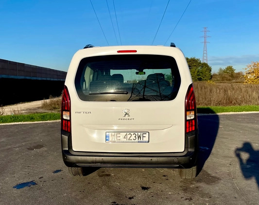 Peugeot 107 cena 13900 przebieg: 81000, rok produkcji 2013 z Szklarska Poręba małe 137